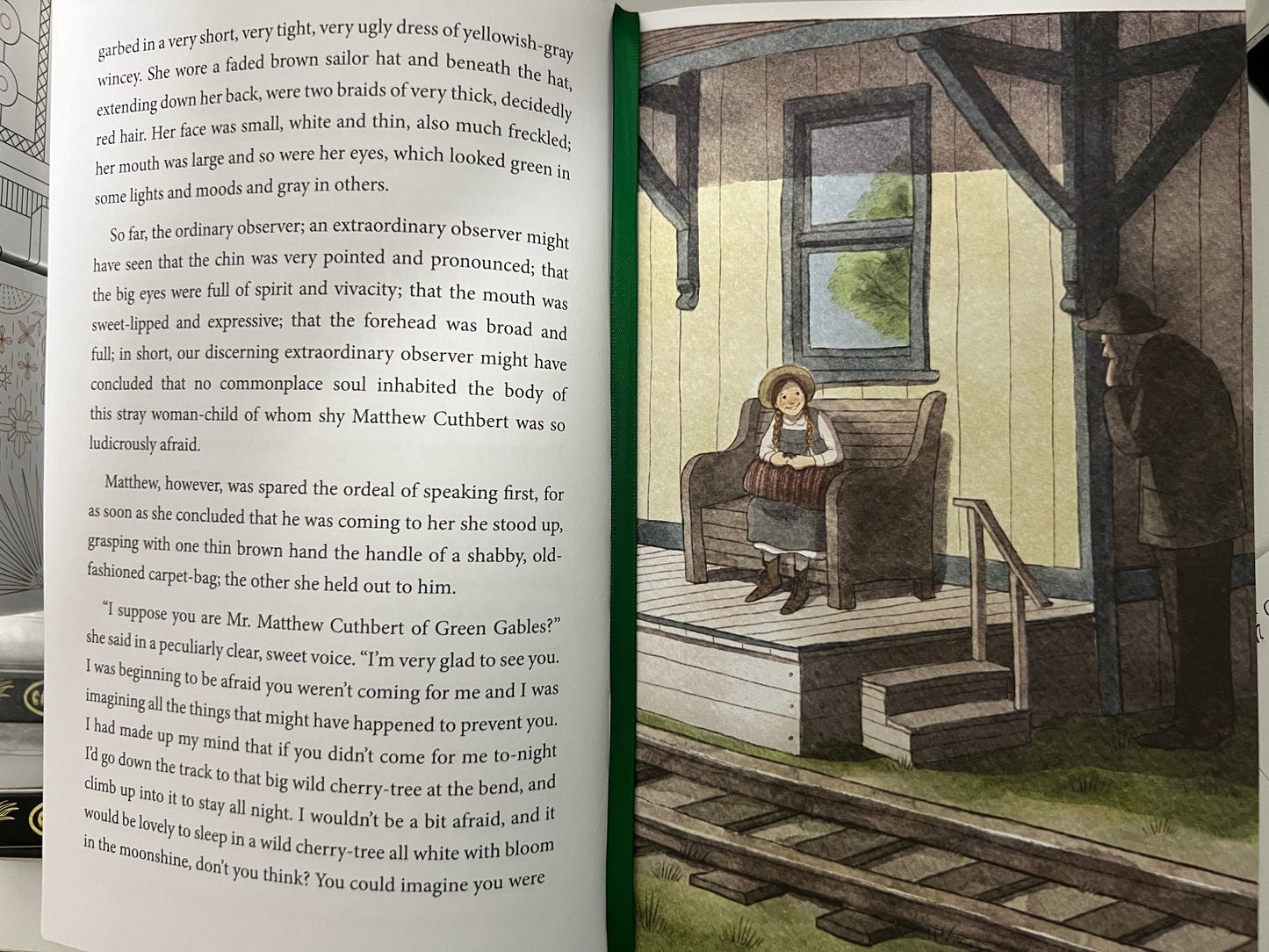 Classic Book Anne of Green Gables, illustration Anne waits to be picked up.